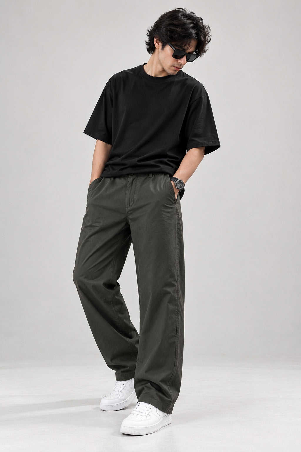 RK TEES Olive Linen Pant baggy fit model